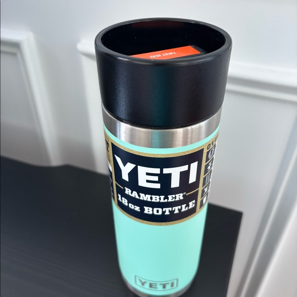 YETI Rambler 18 oz Bottle with Hot Shot Cap